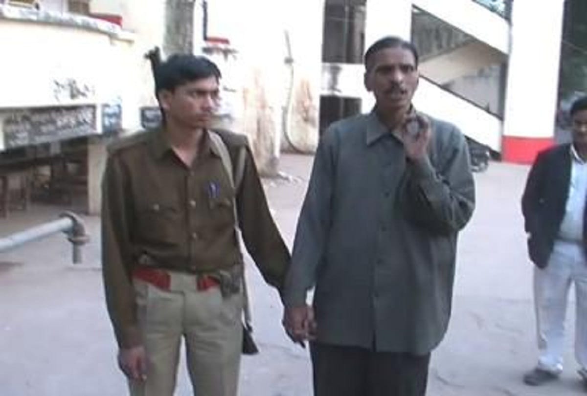 Raja Kolander: In the face of human beings, 14 people were killed, the man was sent to drink soup.