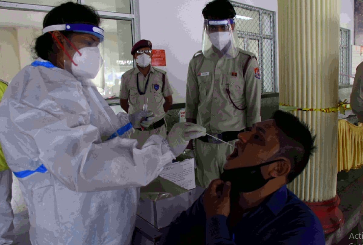 888 corona positive patients found in delhi on monday