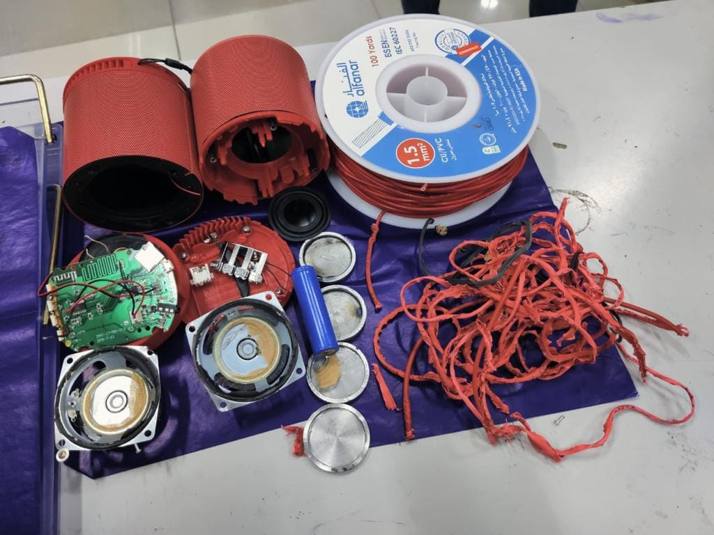 Gold detained from smagler on airport