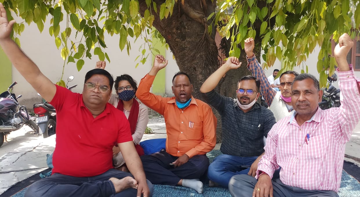 Lekhpals protested.
