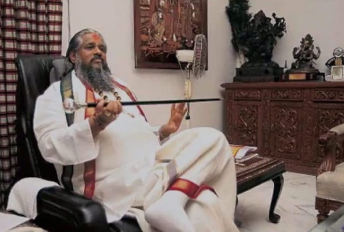 Interesting story of controversial Indian Tantrik Chandraswami