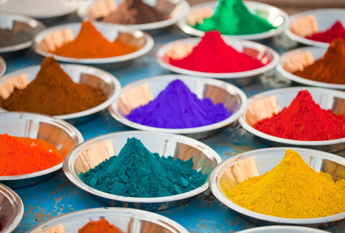 Happy Holi 2021: after holi home cleaning tips in hindi