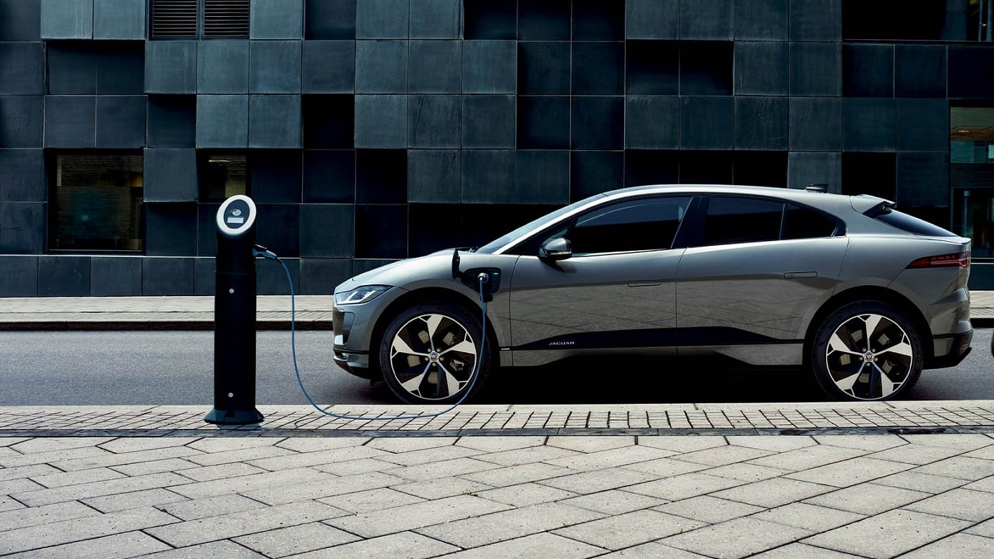 Jaguar I-Pace launched in India jaguar i pace range km jaguar i pace features and benefits jaguar i pace safety features jaguar i pace specification jlr electric car electric vehicles in india 2021