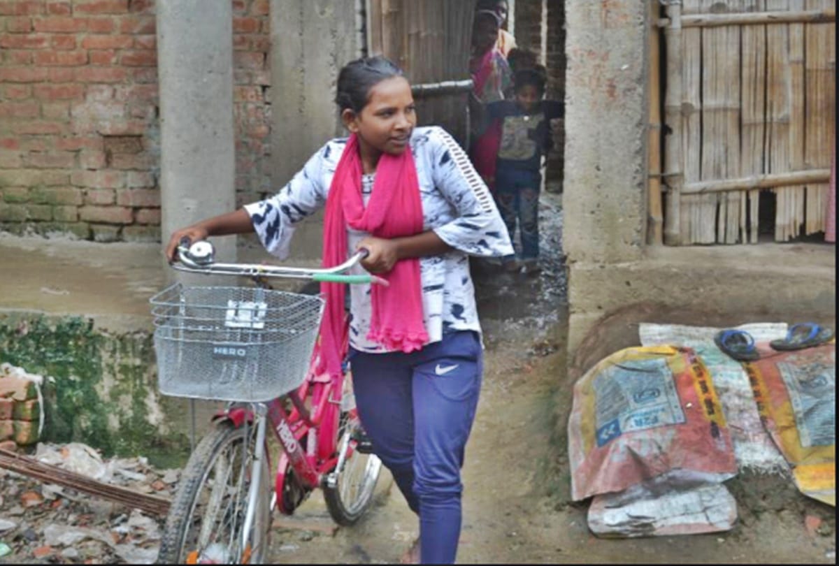 Coronavirus Lockdown heart touching Jyoti Kumari Cycle Girl Story