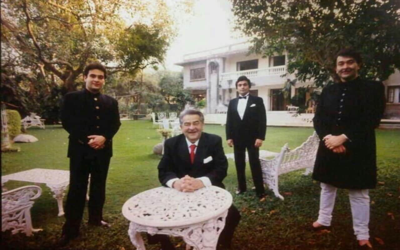 randhir kapoor missing late brothers rishi kapoor and rajiv kapoor shared their unseen pictures