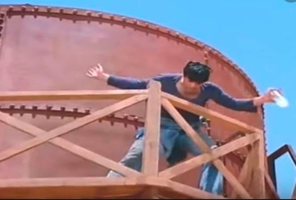 film sholay Huge Mistakes: You must have seen, have notice this amitabh bachchan dharmendra
