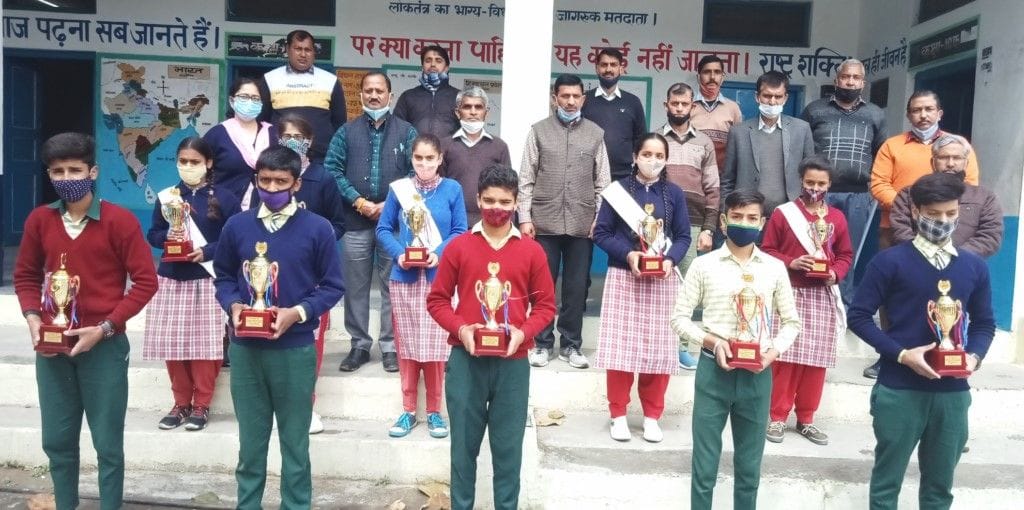 Deputy Director Kaushal throws up promising students