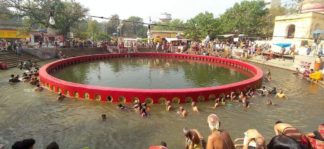 Naimisharanya Reach Parikramarthi immersed in devotion