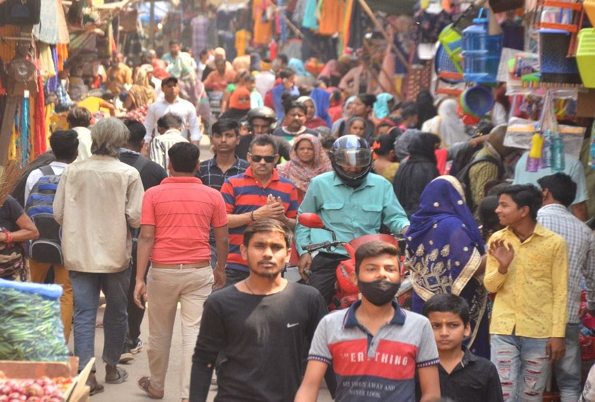 Regarding rising corona in Delhi health experts advised to emphasize on masks