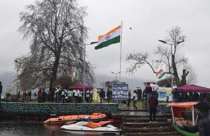 70 फुट ऊंचा तिरंगा