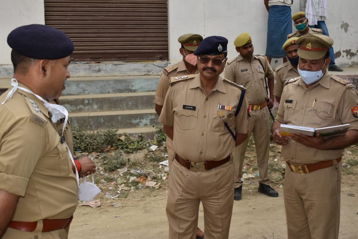 Beer shop salesman shot dead another injured in ghazipur up