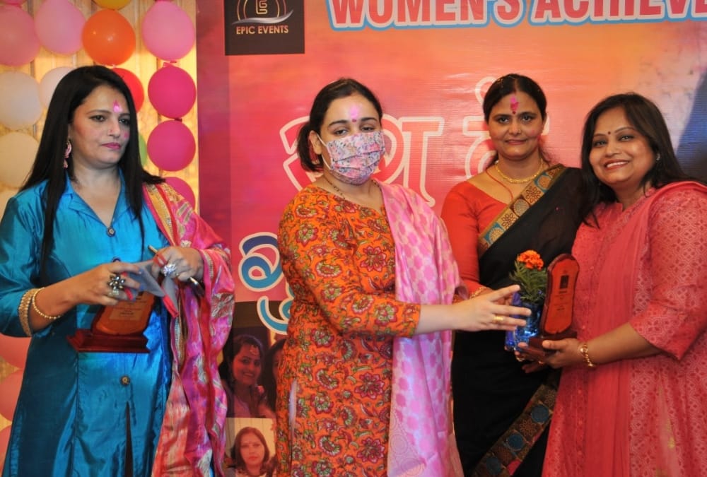 Pre Holi celebration in inner wheel club in Lucknow.