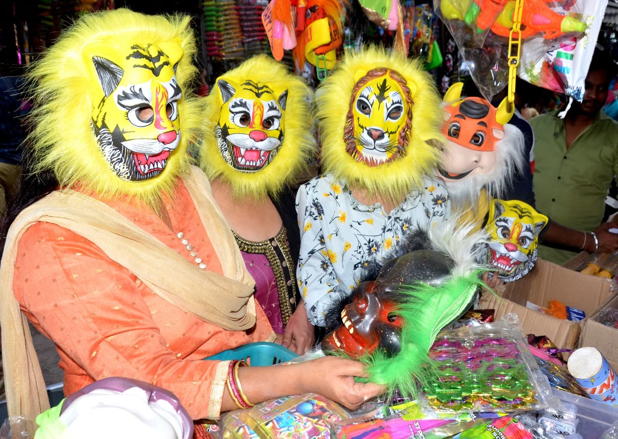 No public event will be held on Holi without administrative permission