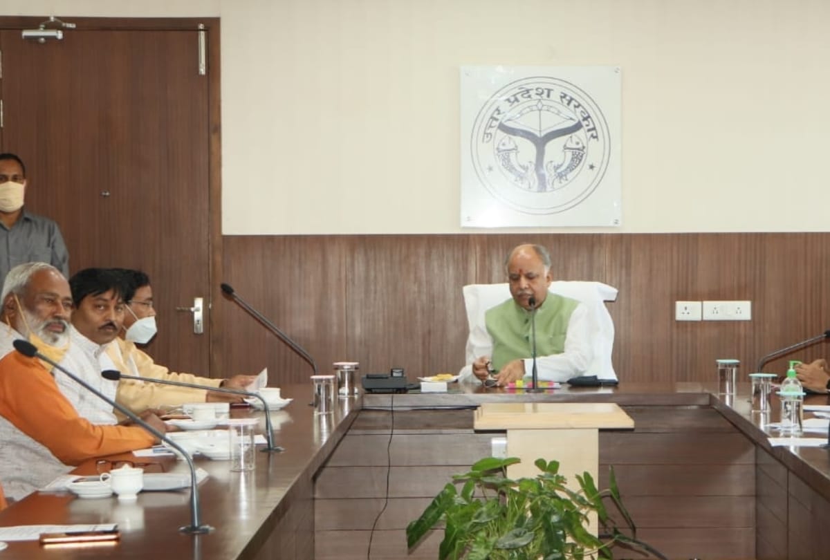 Rapid disposal of pending demands of sanitation workers: Ashutosh Tandon