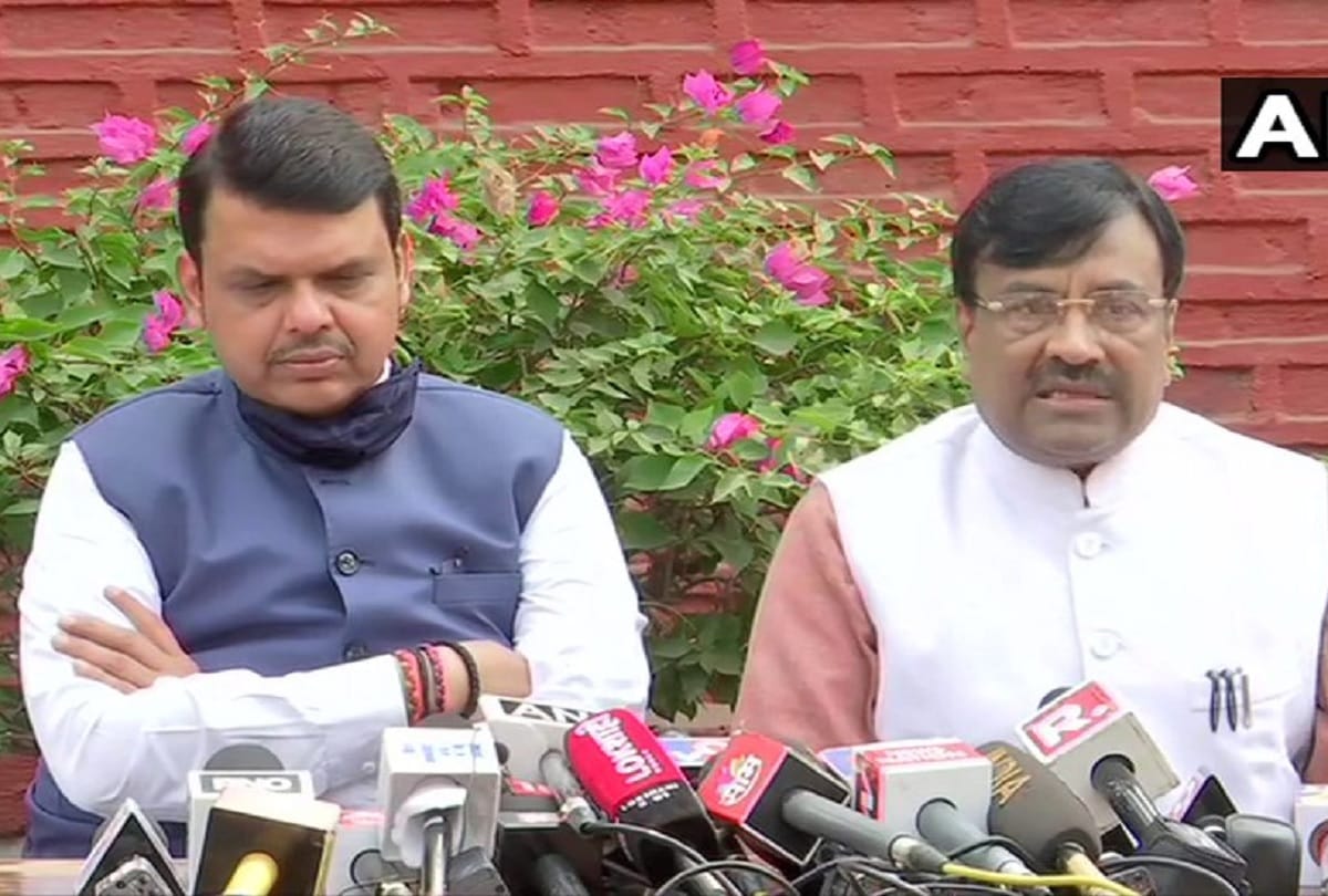 Maharashtra coronavirus  lockdown update : former cm Devendra Fadnavis bjp uddhav sarkar congress shivsena covid-19 case