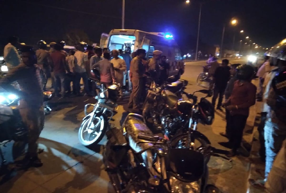 In Prayagraj, a bullion merchant was shot and robbed of jewels worth millions