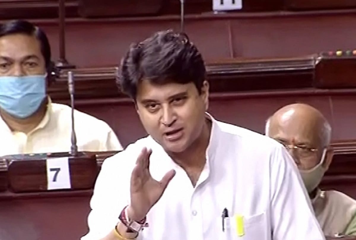 attack on Congress: When Scindia said in Rajya Sabha - Dont open my mouth, recovery of 100 crores was happening in Mumbai itself