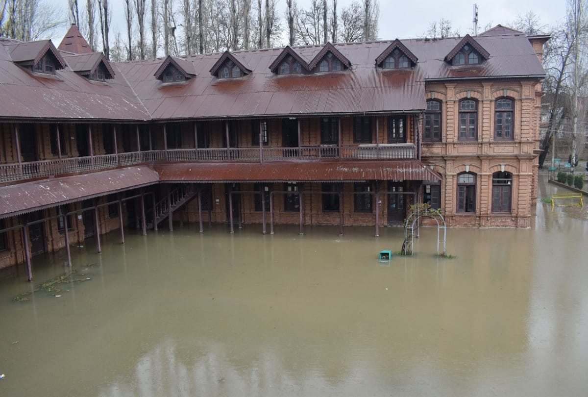 weather forecast jammu kashmir Rain and snowfall in Jammu Kashmir