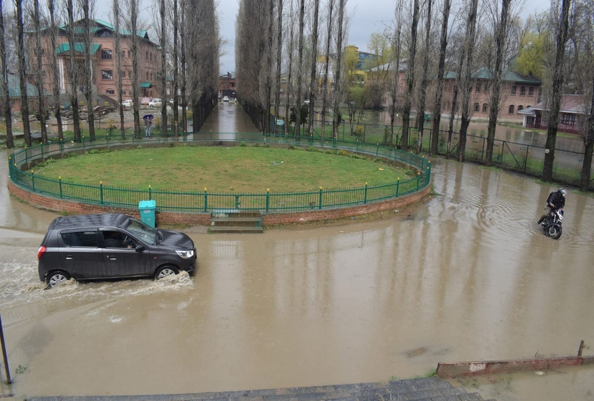 weather forecast jammu kashmir Rain and snowfall in Jammu Kashmir
