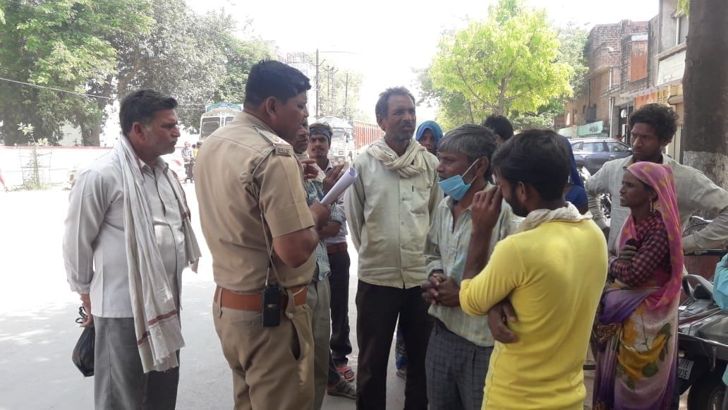 auraiya news,kiln owner,did not give money,for treatment,death laborer