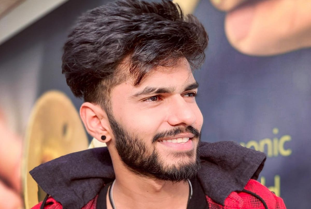 social media sensation and short video star Ayush Yadav and Saloni Mittal