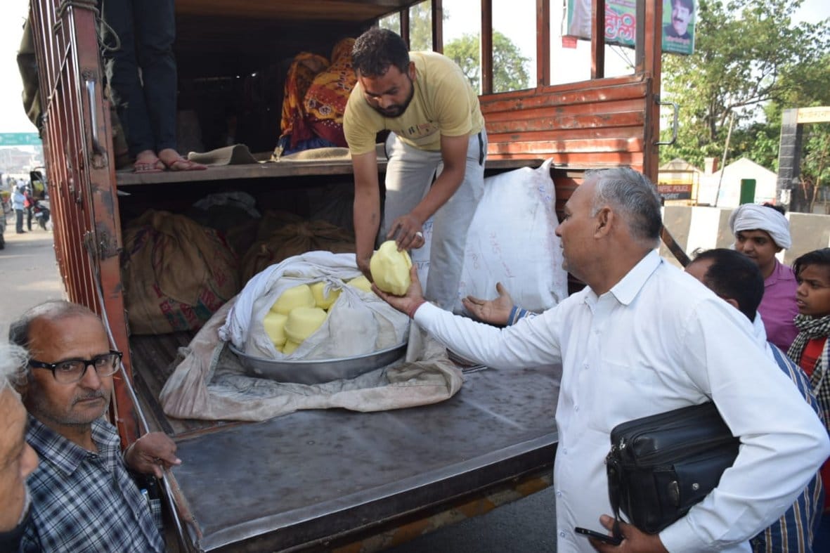 Maeve's 13 samples taken from three canters, 18 quintals seized