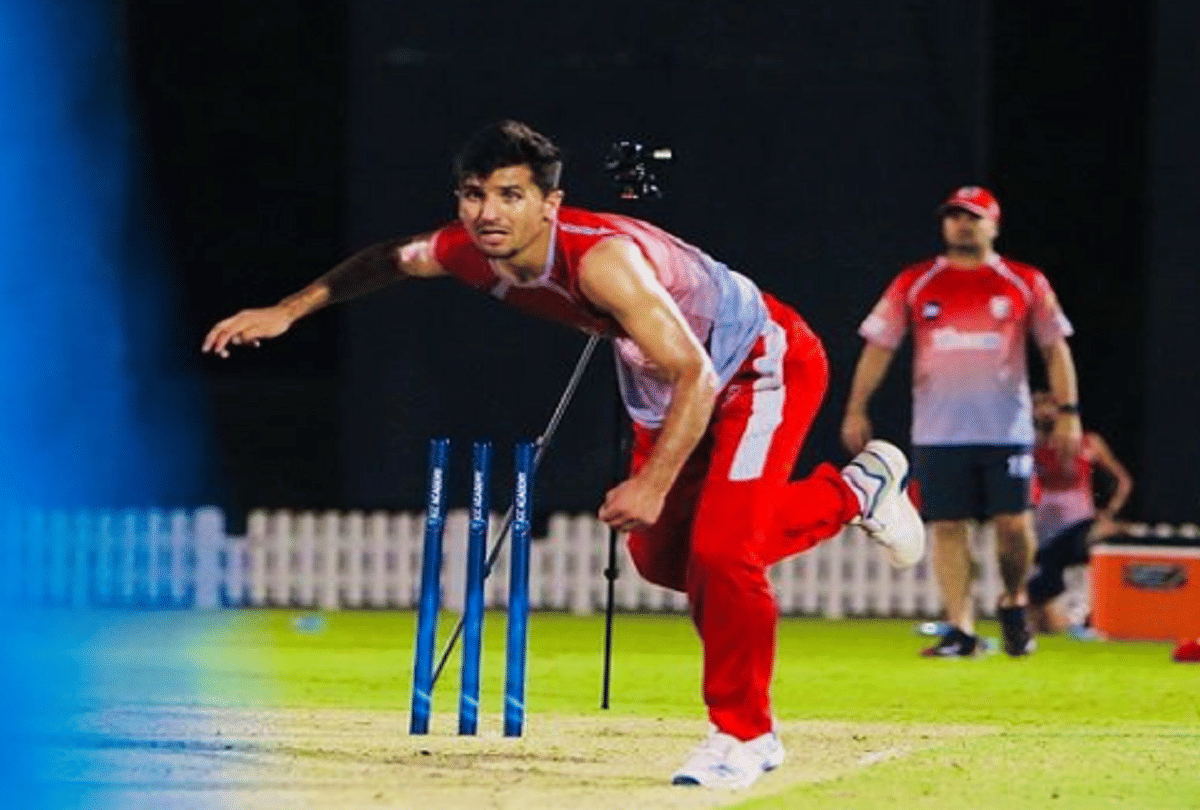 Fazalhaq Farooqi: Who is Afghanistan young pacer set to join CSK net bowling for IPL 2021