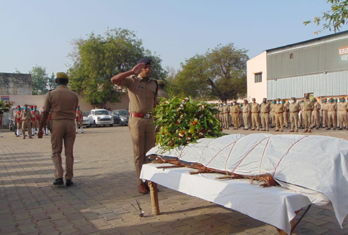 Bulandshahr martyr inspector prashant told family to come soon but never came died during patrolling