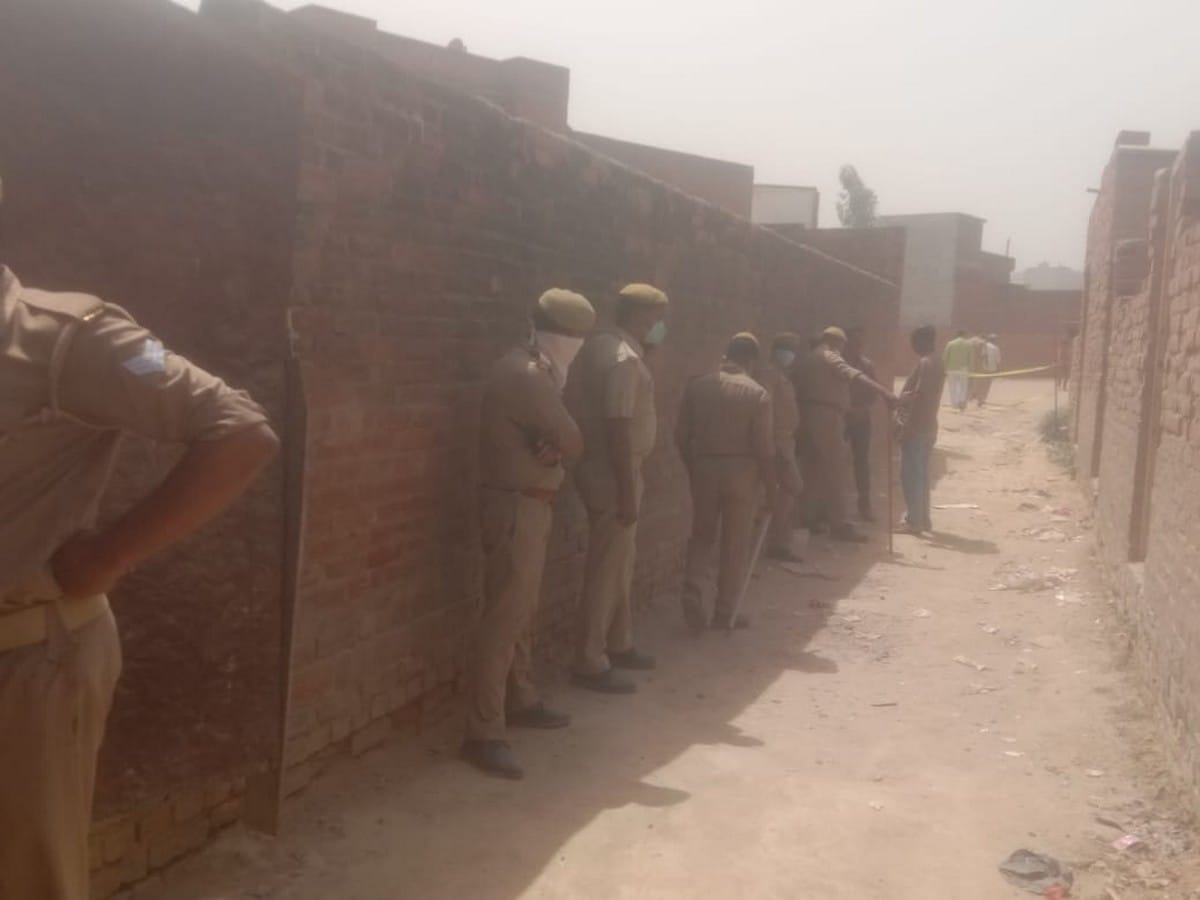 Double murder in unrequited love killing girl mother and daughter in jaunpur up
