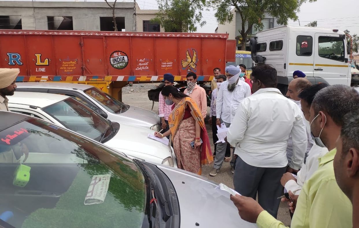 Small flaws did not remove, vehicles pass, commotion