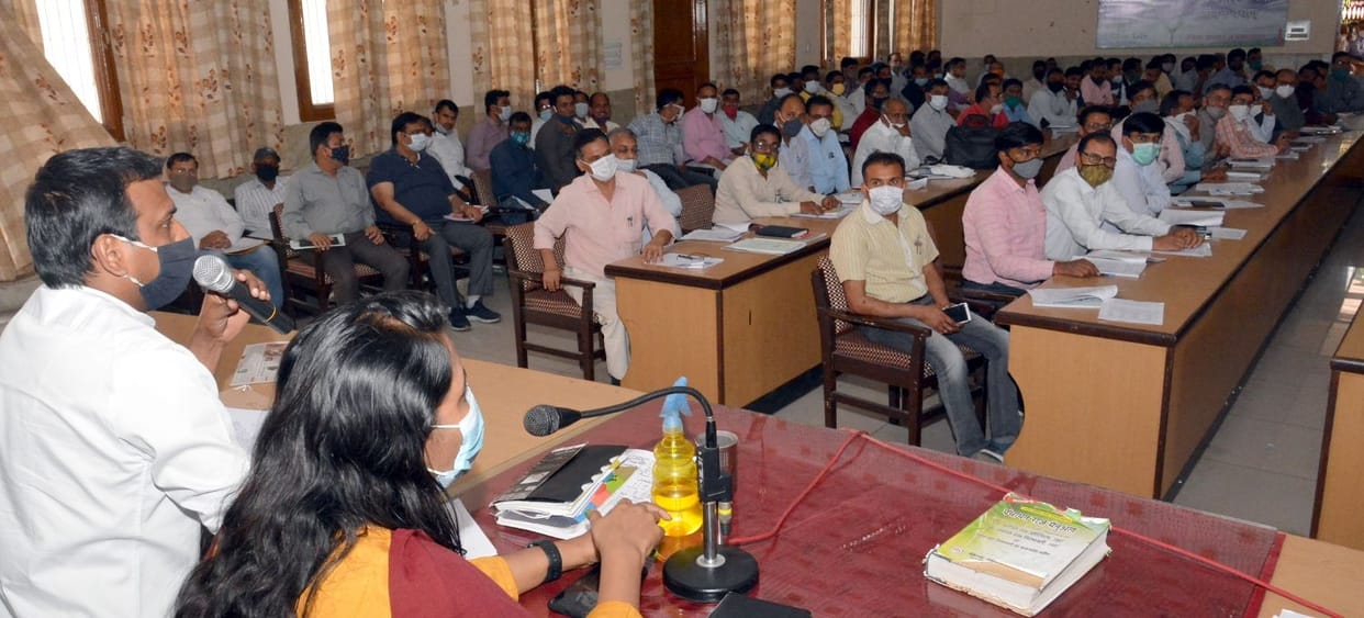 Consultation on preparations for panchayat elections