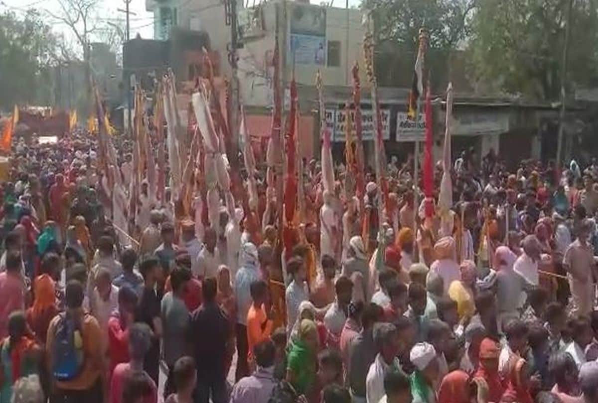 Rangbhari Ekadashi 2021: Saints And Devotees Give Vrindavan Parikram