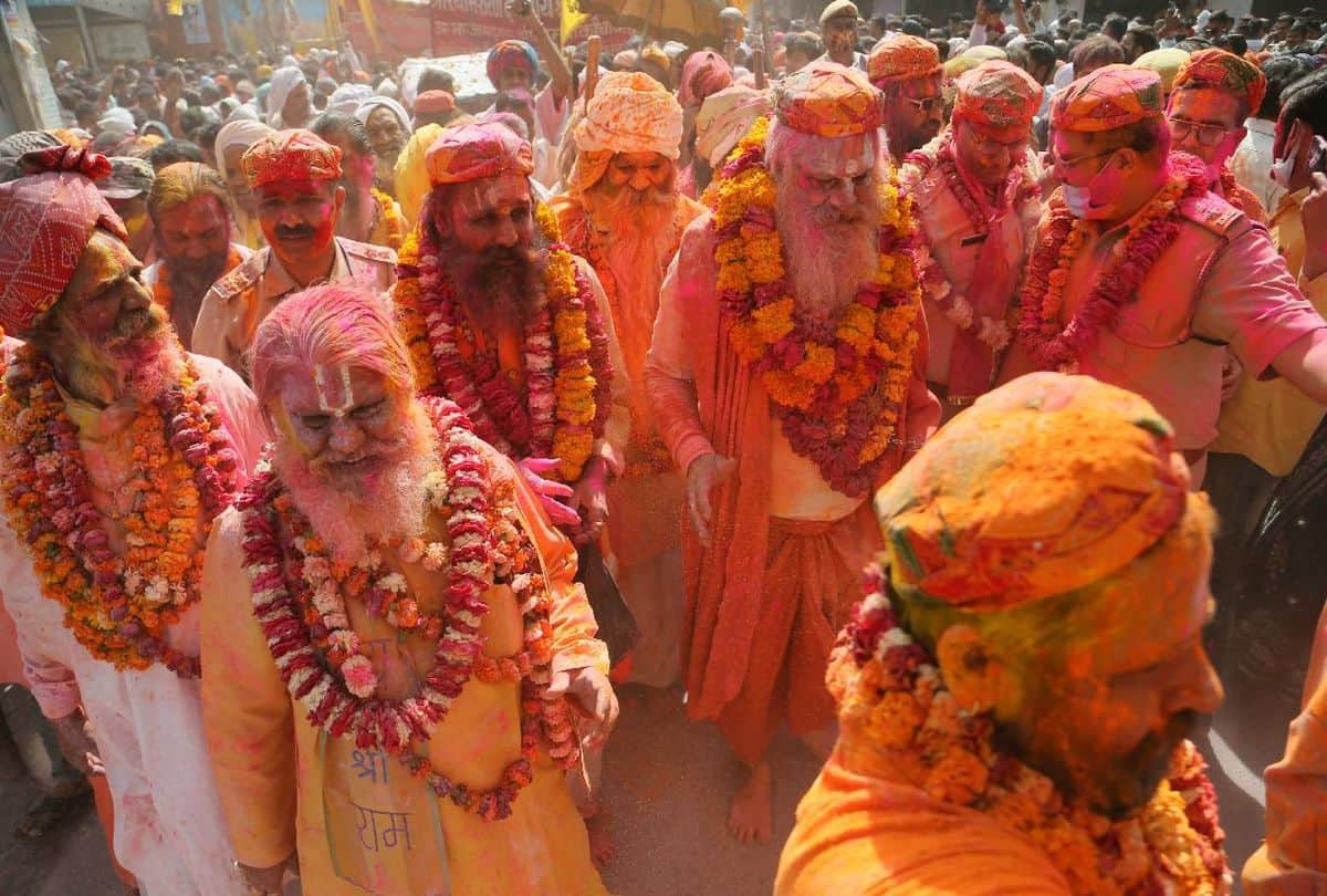 Vrindavan Kumbh Baithak concludes on Rangbharani ekadashi in mathura