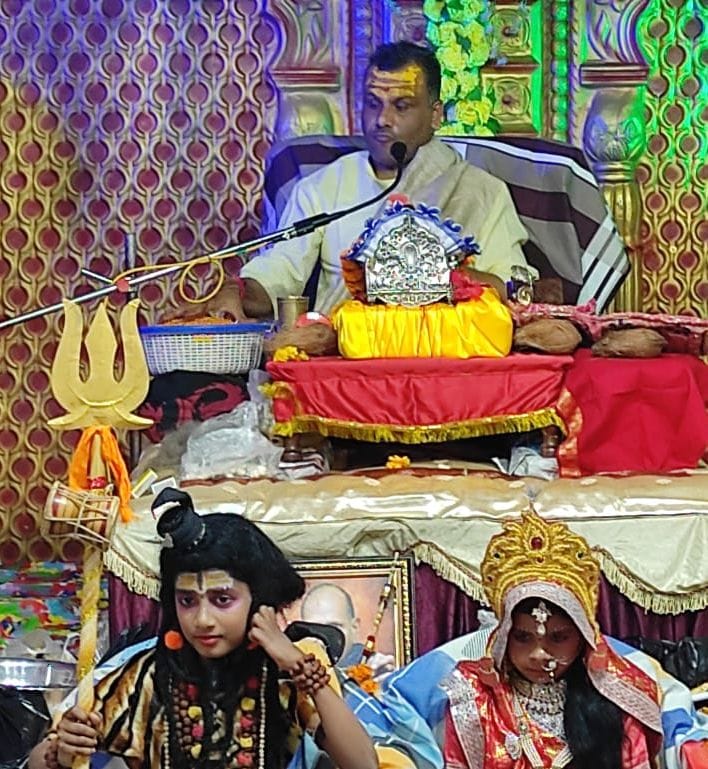 chitrakoot news,bhajan,needed,make life,auspicious