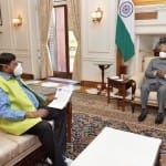 राष्ट्रपति शासन की मांग को लेकर राष्ट्रपति से मिले रामदास अठावले