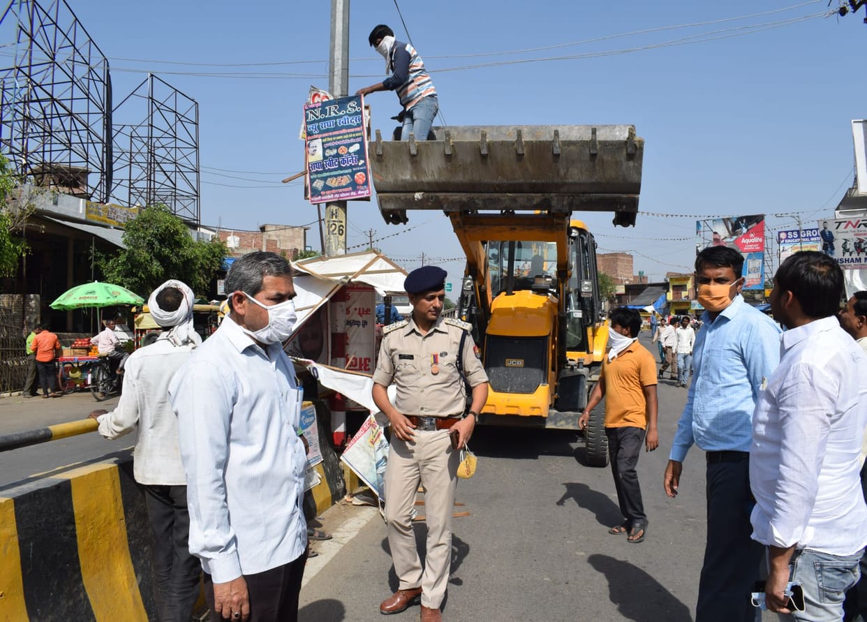 Banners and hoardings removed as soon as election notification was issued