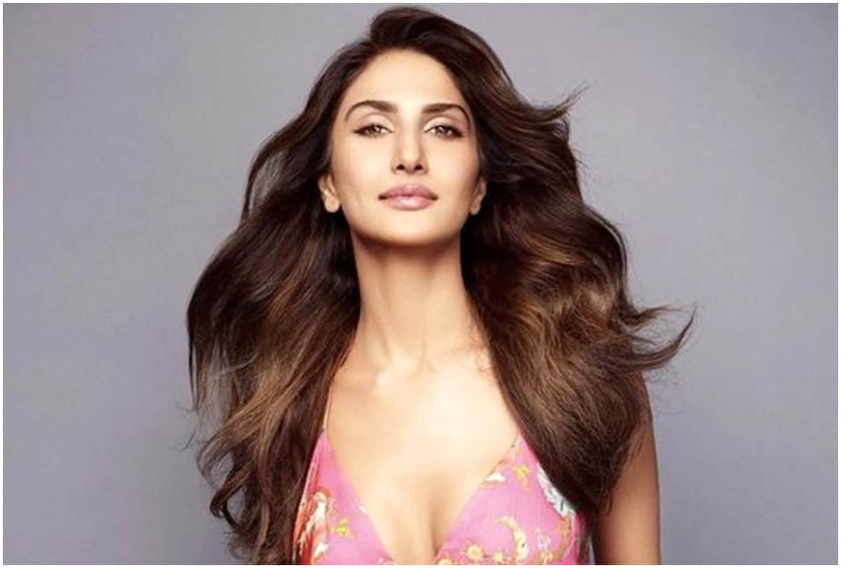 Shamshera: Vaani Kapoor praises her dancer sona role in movie Ranbir Kapoor says I am proud of her work sanjay dutt told her a wonderful person