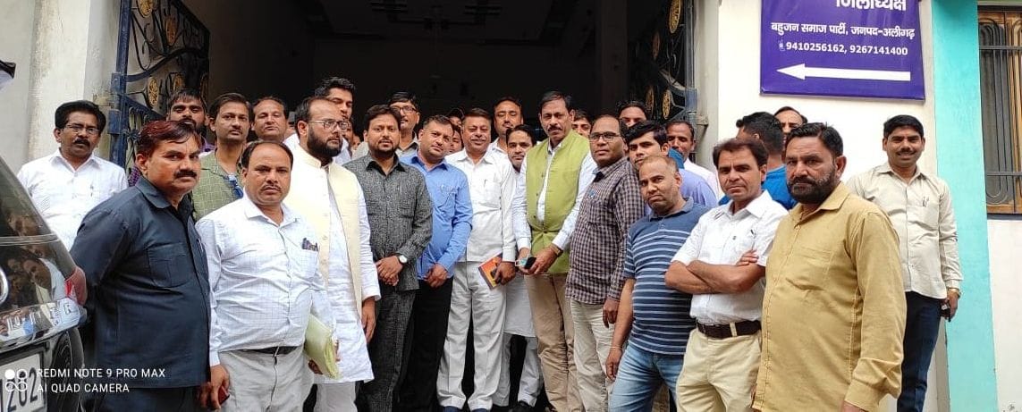 Yogi government's intention to postpone elections: Munkad