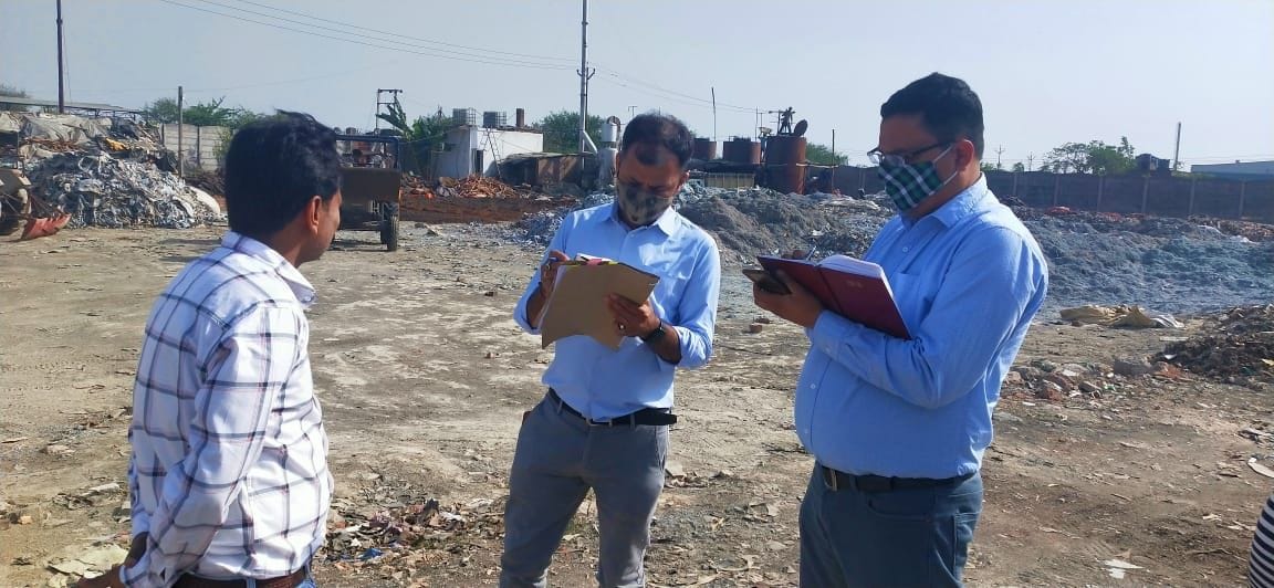 Teams run on the use of urea in factories