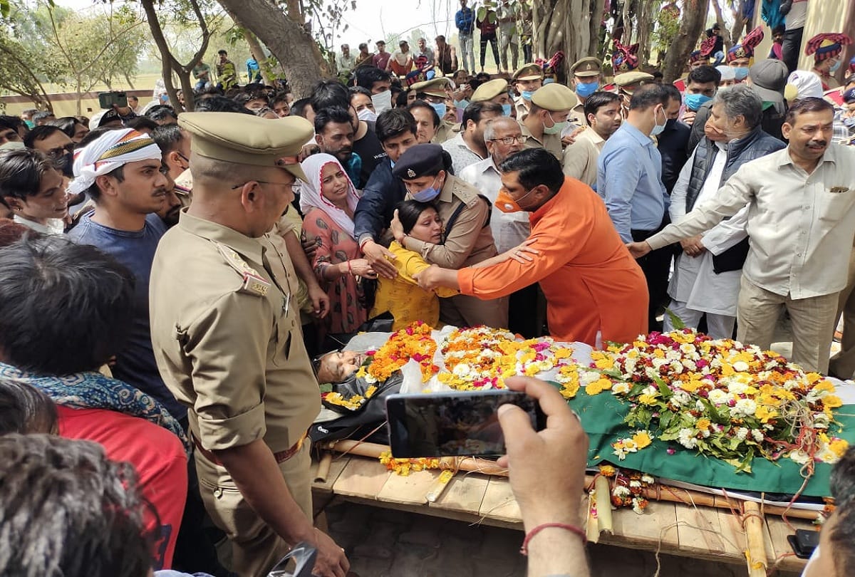 inspector prashant yadav murder case Brother-in-law lying on pyre Shouted and says burn me too