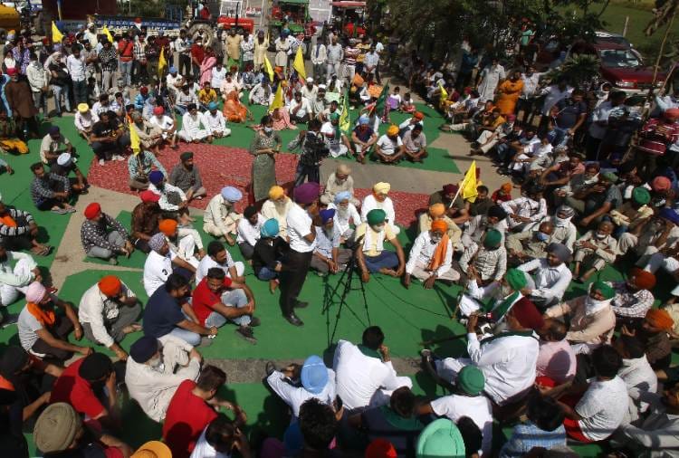 Farmers protests at Chandigarh borders during Bharat bandh