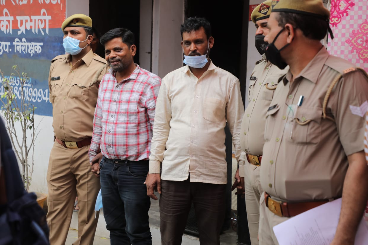 Two arrested for stealing more than 1500 vehicles
