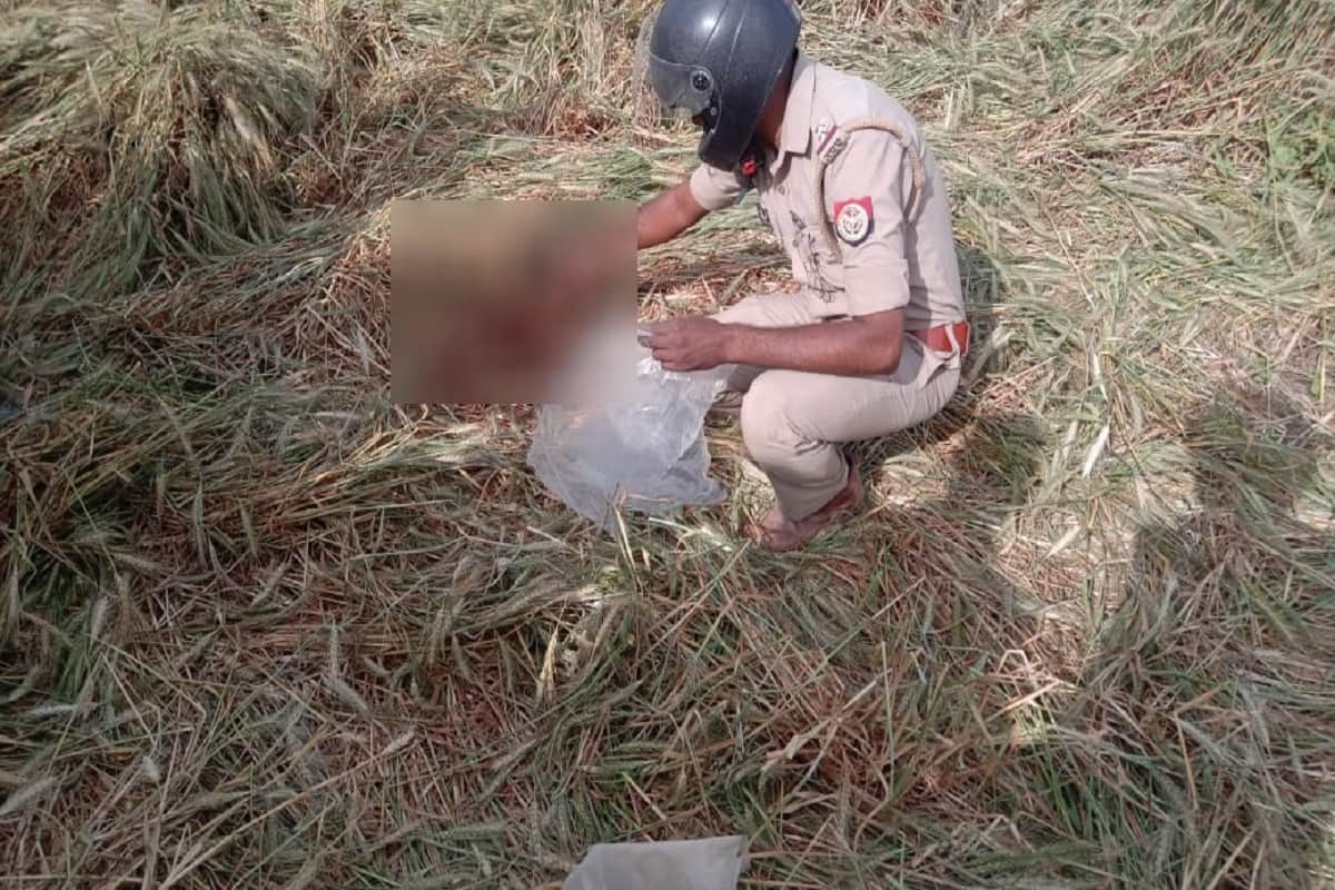 Young man murder in Varanasi dead body found in wheat field Police reach