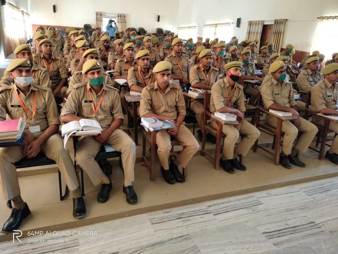 Hathras: Police personnel were taught to avoid TB disease