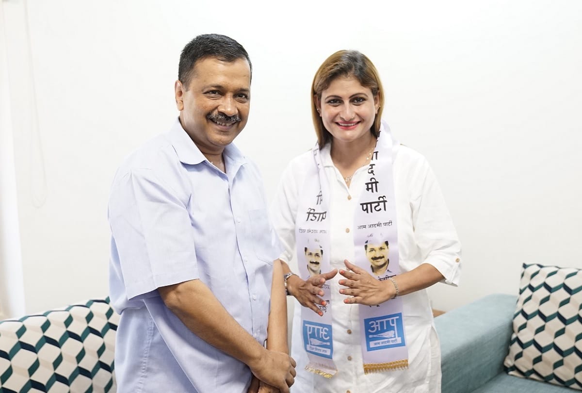 Goa News : Congress Womens Wing Chief Pratima Coutinho Joins AAP