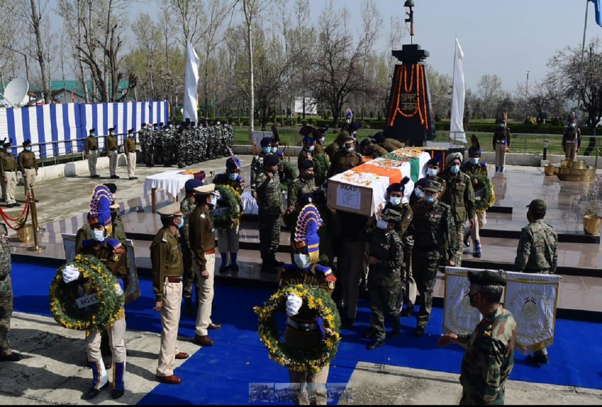 IG calls millitant attack on CRPF jawans a painful terror incident