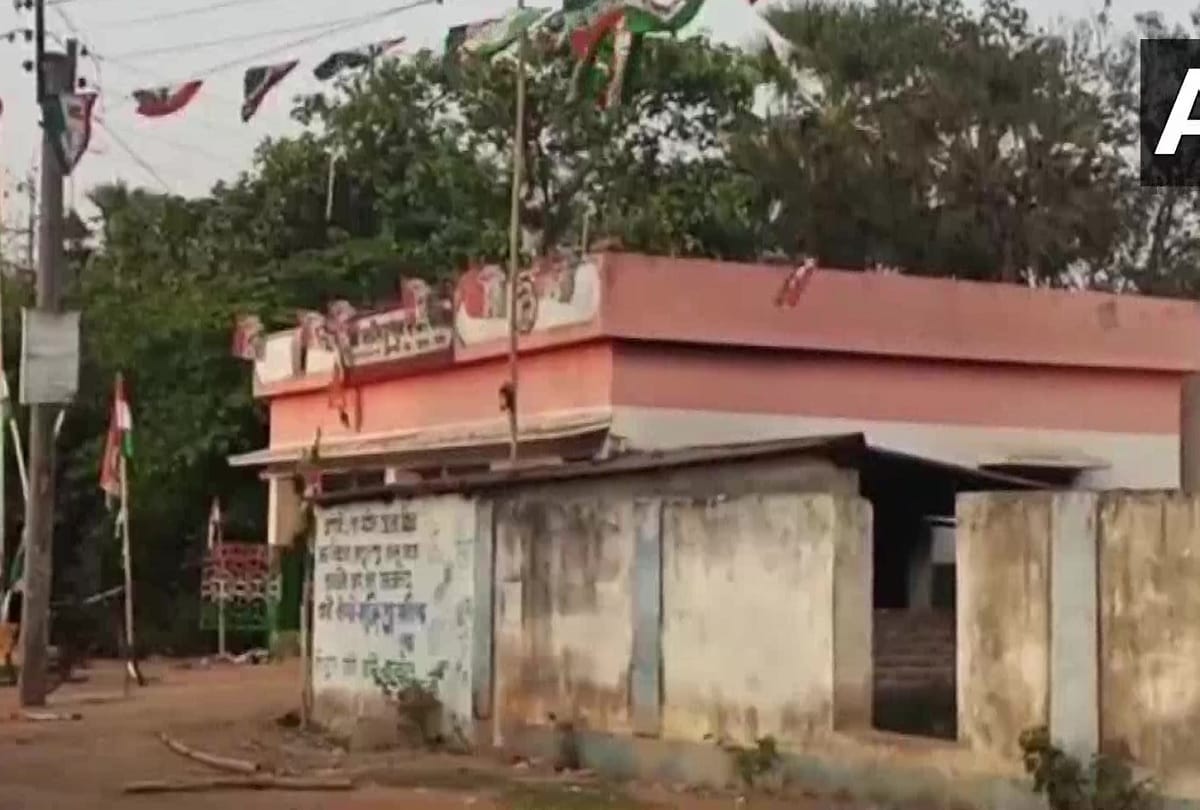 bengal election 2021: blast in tmc office before first phase voting many injured