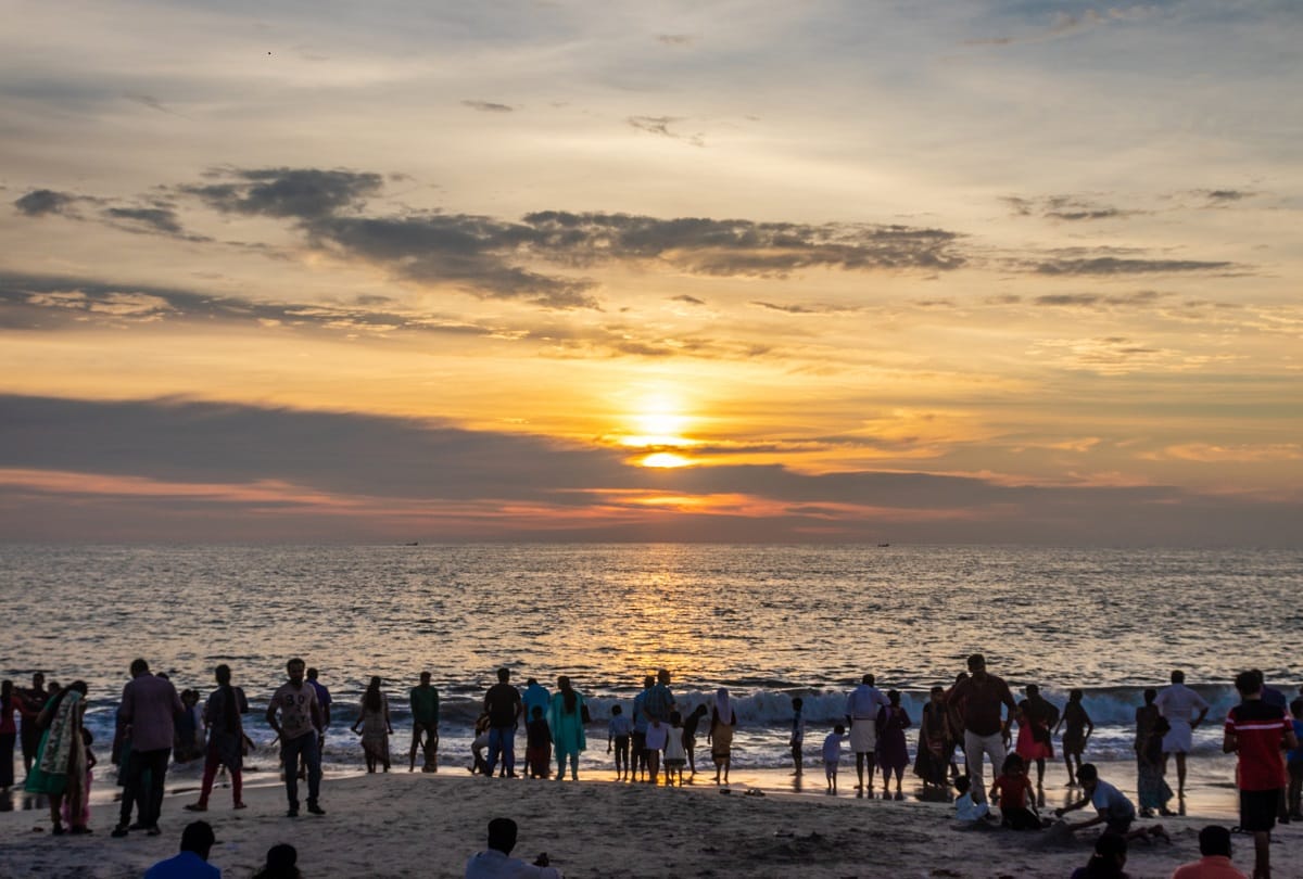 these are the famous beaches in puducherry