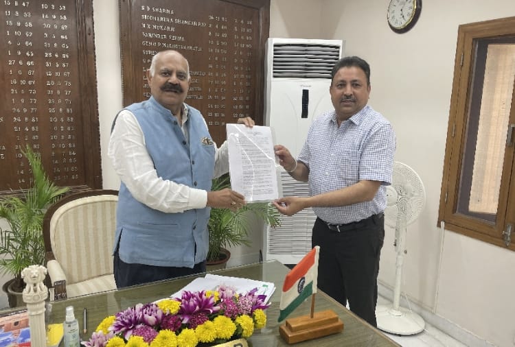 Chandigarh Nagar Nigam received 75 crore rupees from Administration