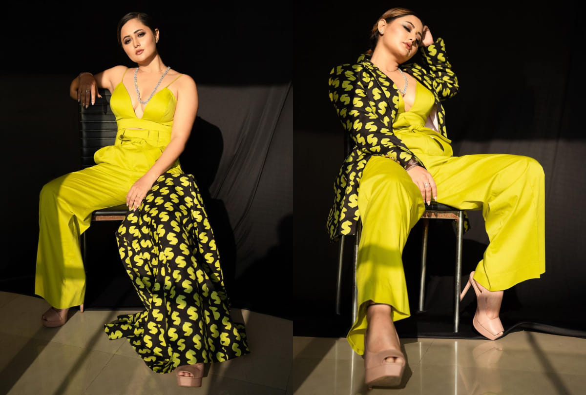 rashmi desai new photoshoot in deep neckline with bold look set fire on internet